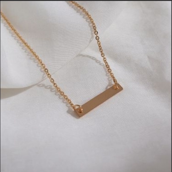 ๐ NEW Minimalist Gold Bar Necklace - Picture 6 of 8
